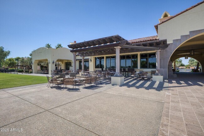 Building Photo - 13516 W Nogales Dr