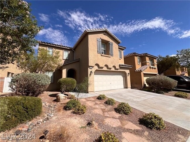 Primary Photo - 5628 Granville Lake St