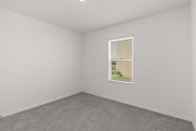 Building Photo - 17309 Reserva Dr