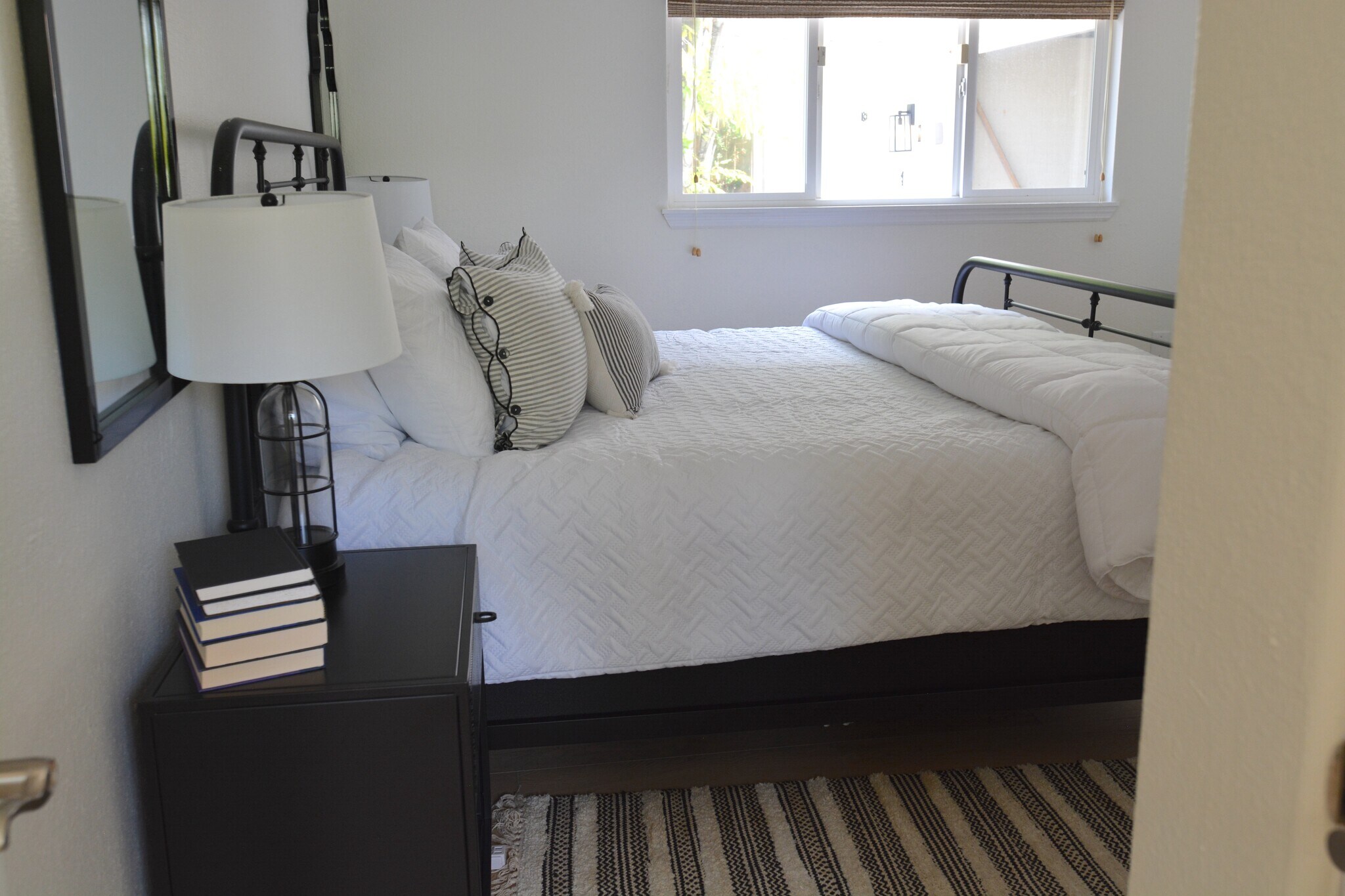 Guestroom 2 - 4815 3rd Ave NW