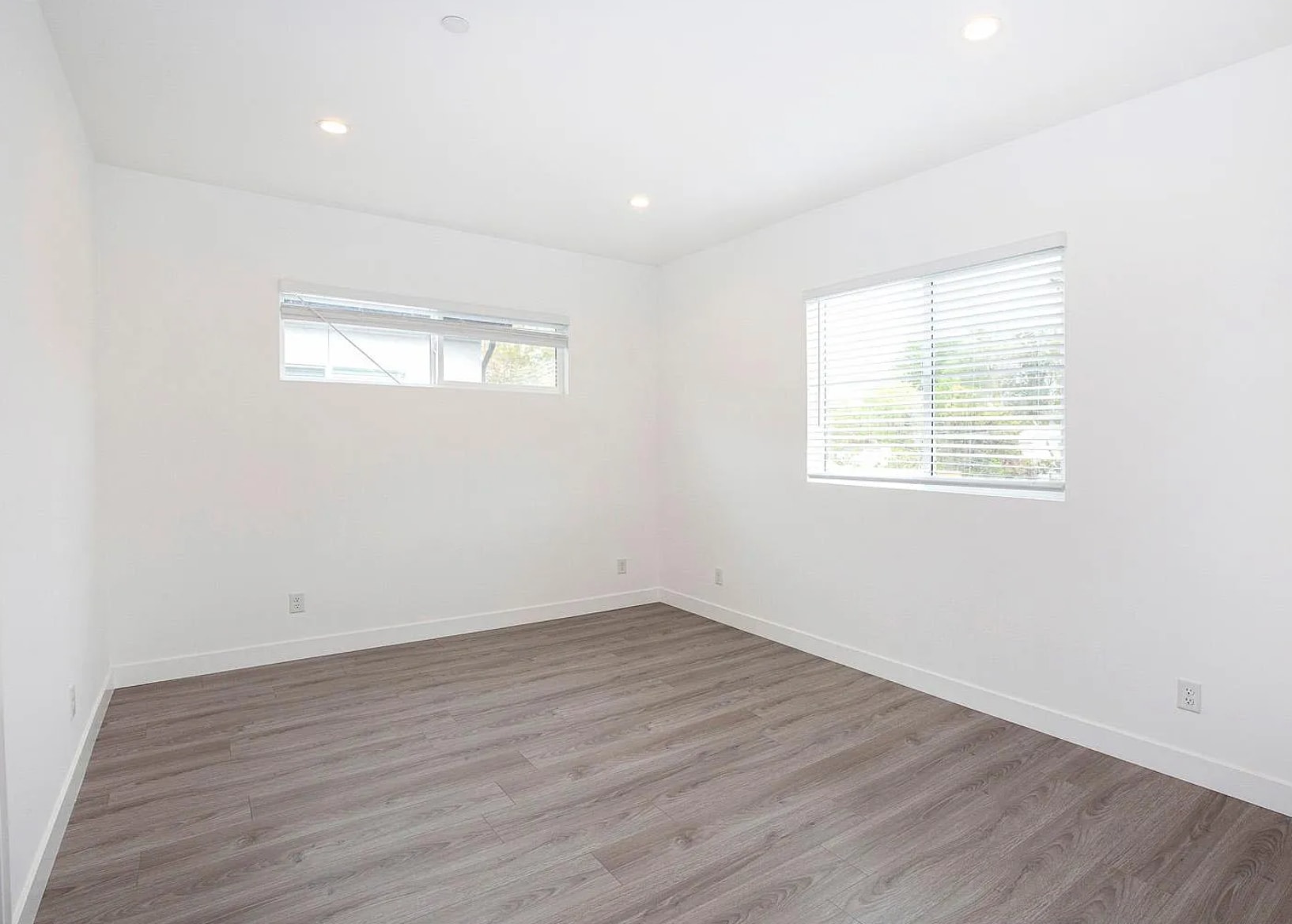 Building Photo - 5026 Cleon Ave