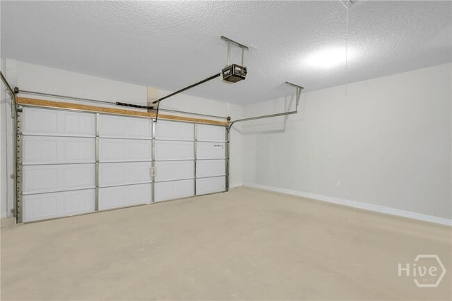Building Photo - 1039 Meloney Dr