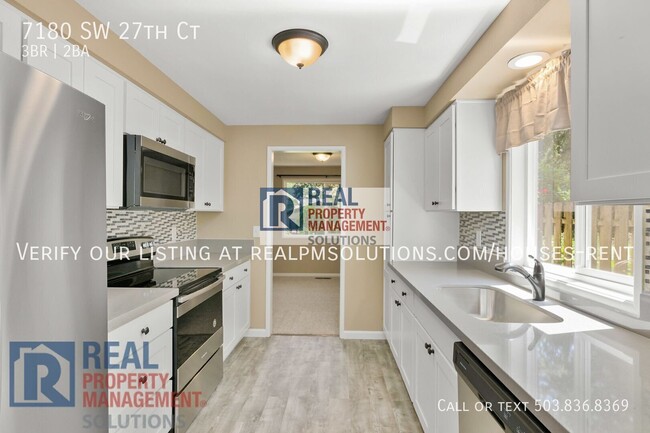 Building Photo - 7180 SW 27th Ct