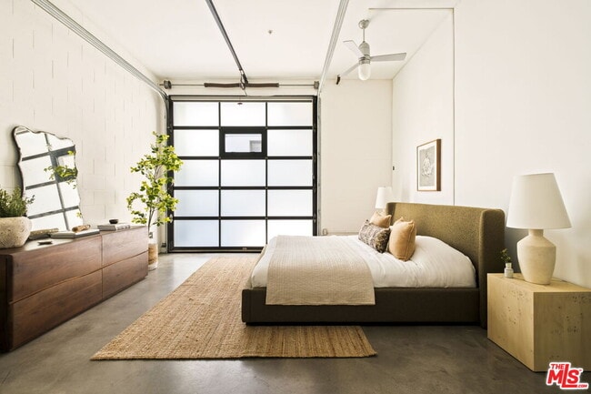 Building Photo - 1534 17th St