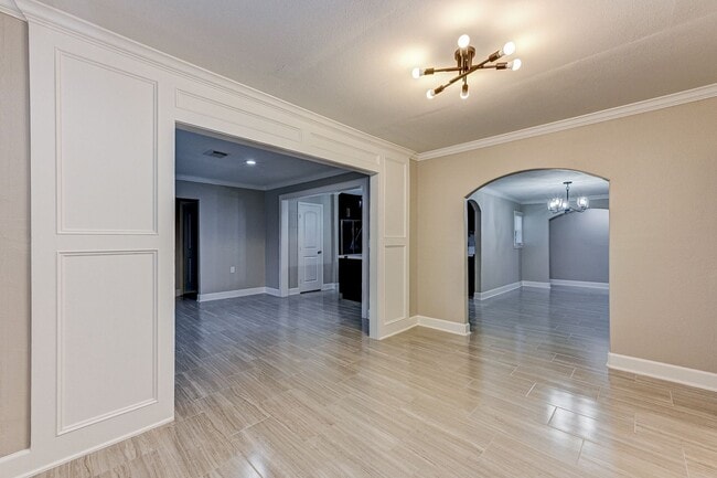 Building Photo - 4Bed/ 2Bath Gorgeous Home!