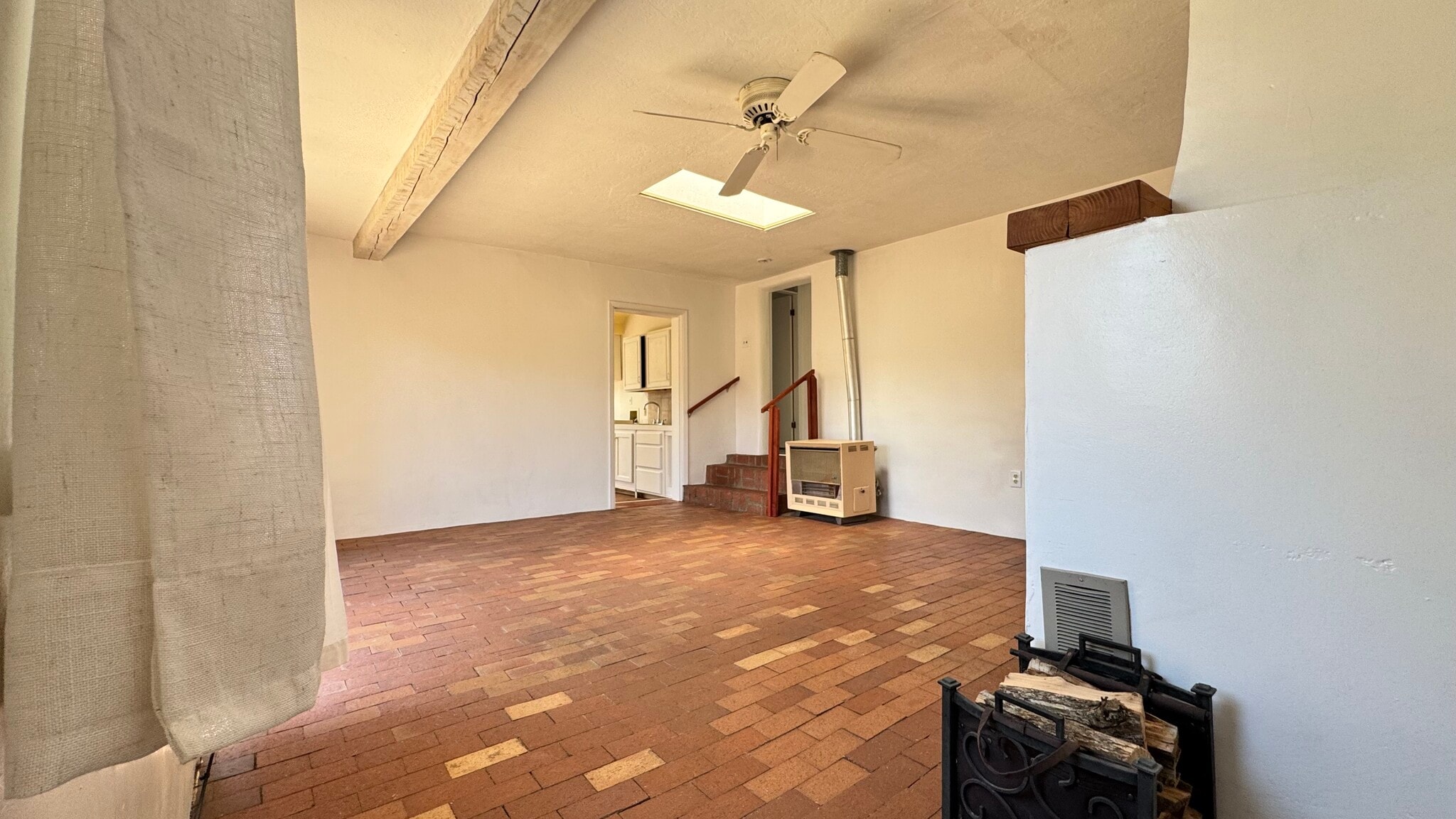 Building Photo - 4910 Nicholas Pl