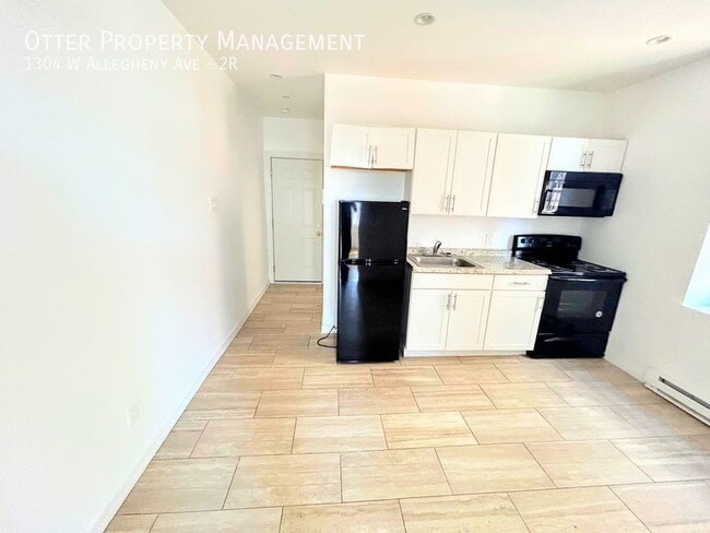 Building Photo - 1304 W Allegheny Ave