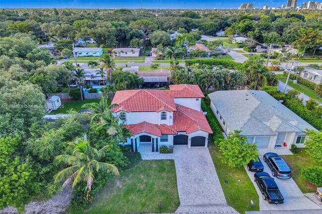 Building Photo - 1207 SW 21st St