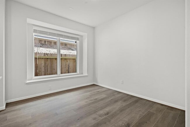 Building Photo - 917 Blue Oak Blvd