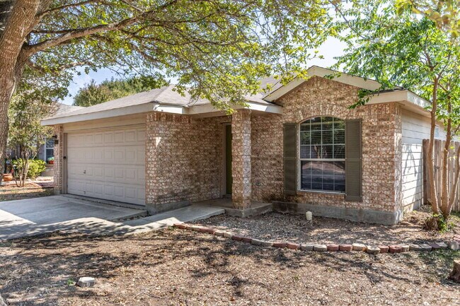 Building Photo - 8914 Walnut Springs