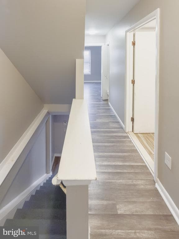 Building Photo - 1616 W Diamond St