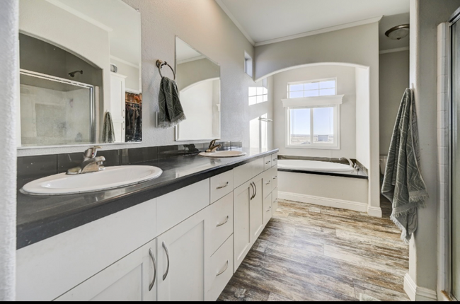 Building Photo - 1416 Spotted Owl Way