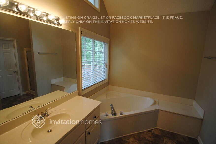Building Photo - 1354 Windage Ct SW