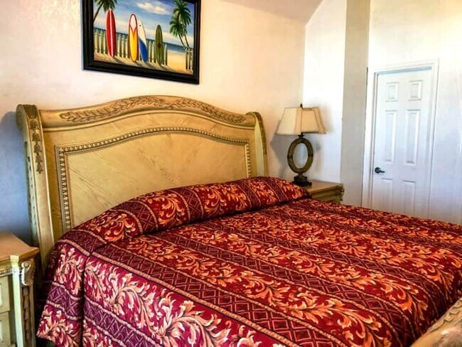 Building Photo - Amazing Townhouse in front of the beach and the ses. Gustavo Lopez AMSI