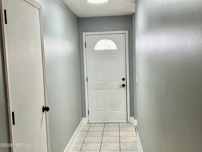 Building Photo - 8778 Buzz Ct