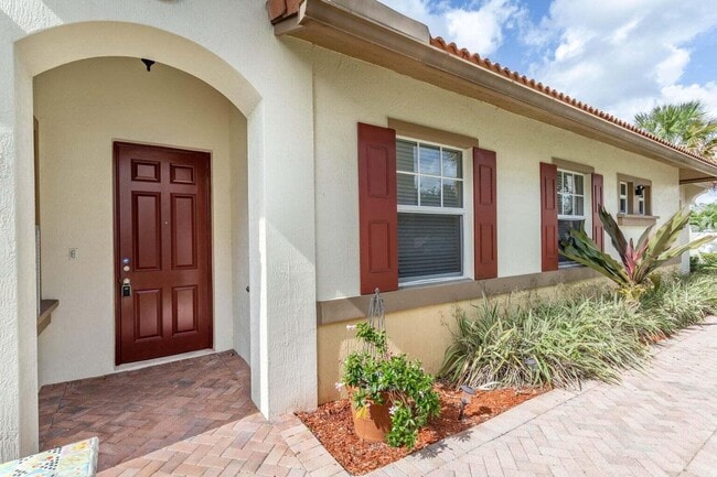 Building Photo - 6072 NW 116th Dr