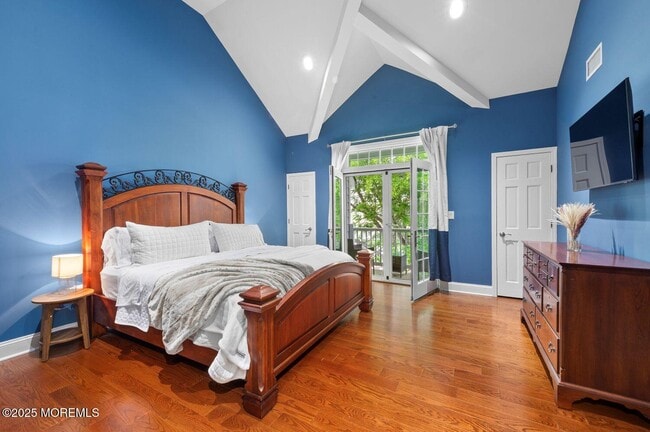 Building Photo - A162 Main St