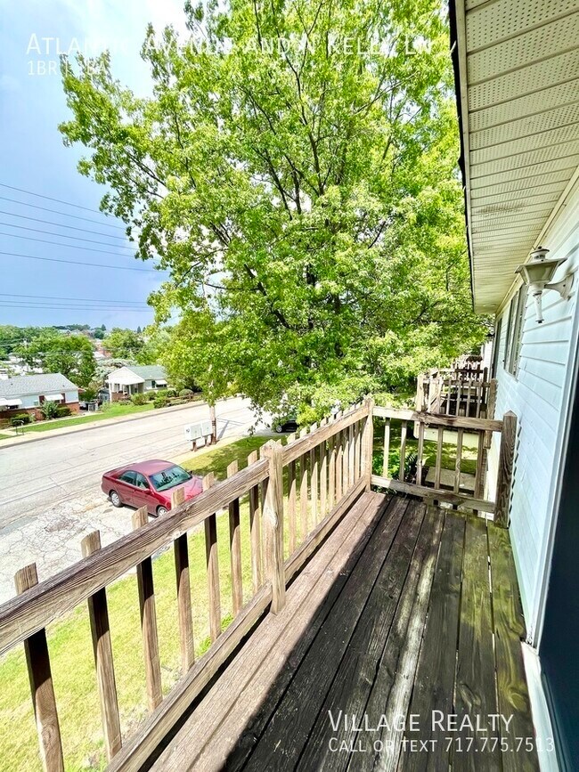Building Photo - Budget-Friendly newly-remodeled 1-bed with...