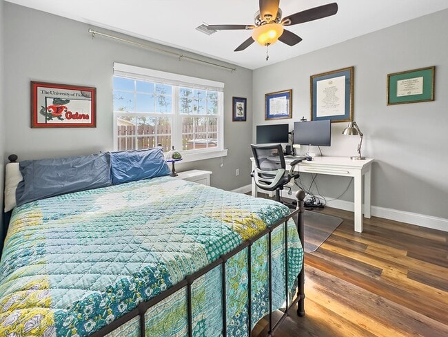 Building Photo - 103 Mimosa Ave