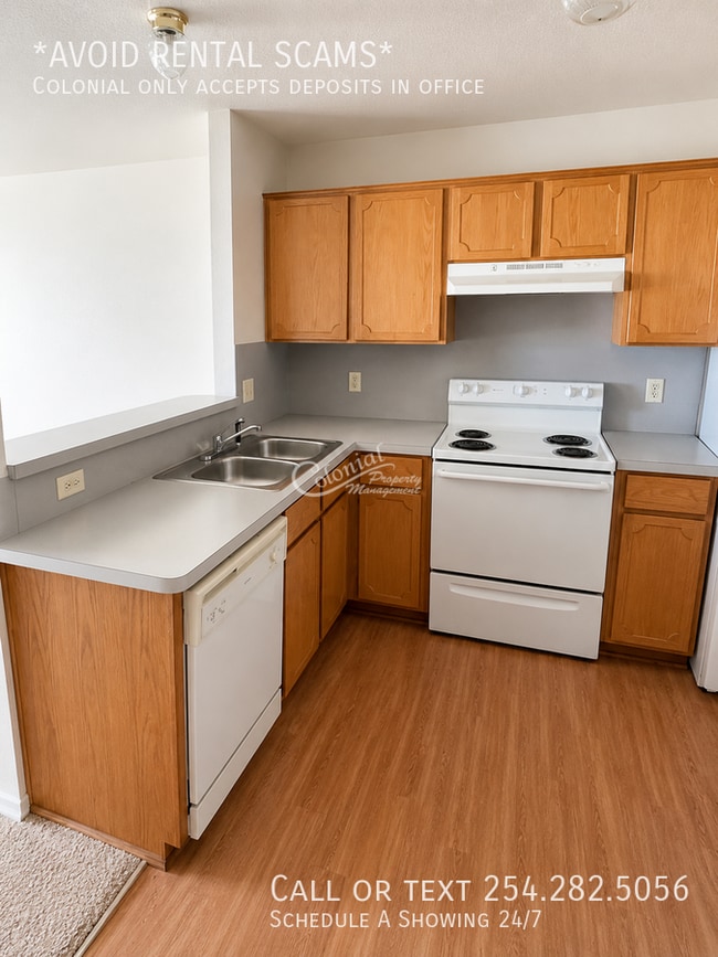Building Photo - 4304 Deek Dr