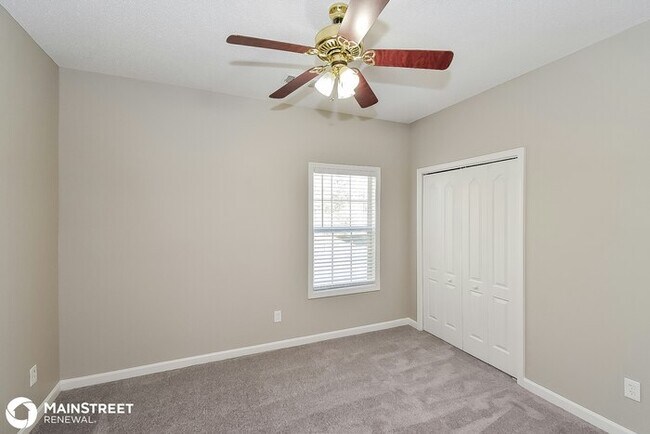 Building Photo - 260 Tara Beach Ln, Jonesboro, GA 30238