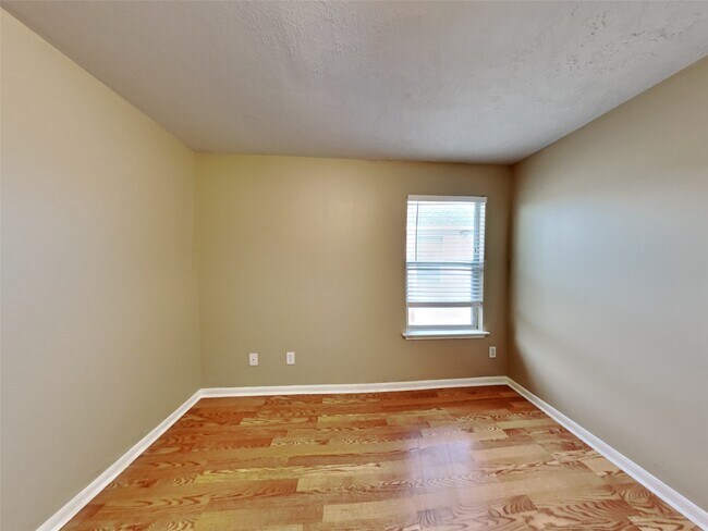 Building Photo - 11827 Tierra Palms Ct