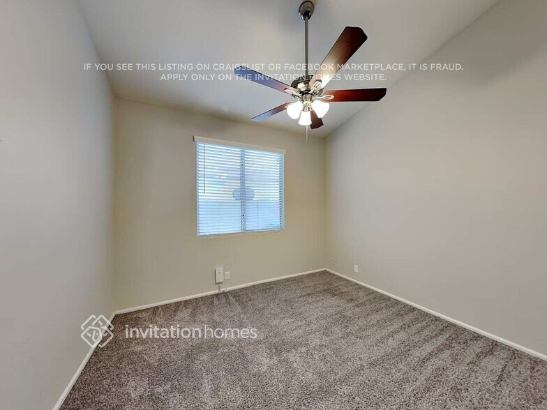 Building Photo - 7348 E Lomita Ave