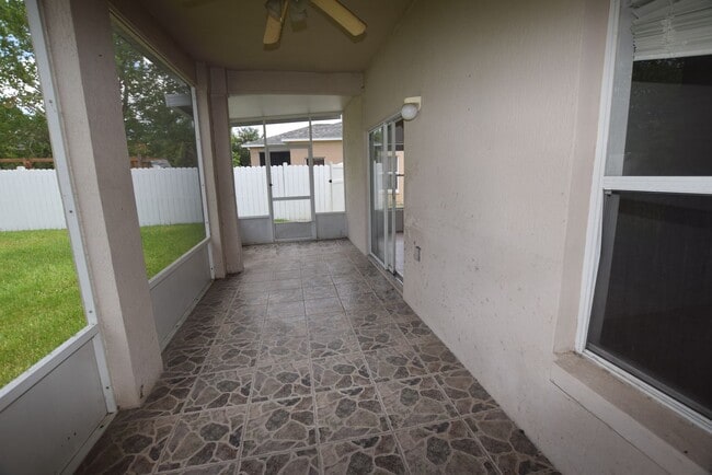 Building Photo - 14855 Hawksmoor Run Cir
