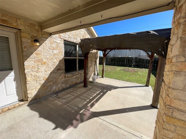 Building Photo - 12010 Ramla Place Trail