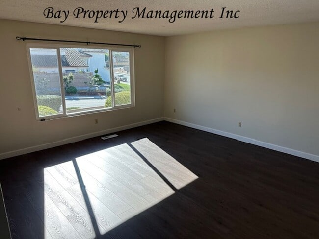 Building Photo - Rent Reduced! 4 Bedroom, 2 Bath Home Near ...