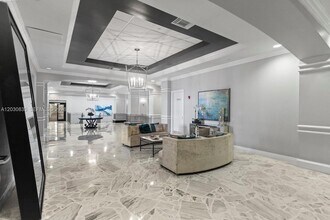 Building Photo - 2501 S Ocean Dr