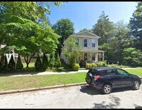 Building Photo - 332-334 Cincinnati Ave