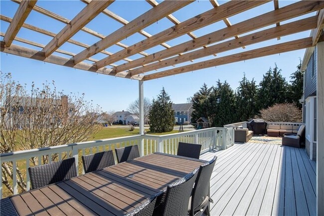 Building Photo - 45 Windstone Dr