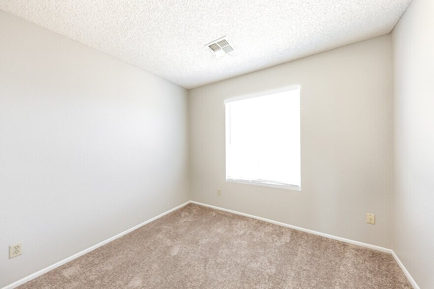 Building Photo - 3836 W Camino Del Rio