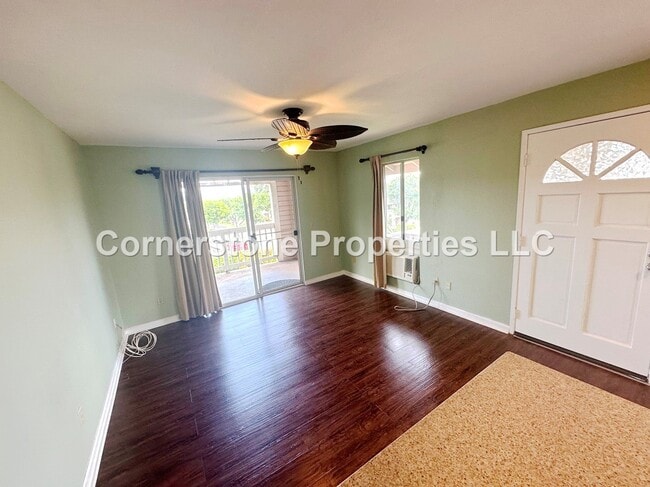 Building Photo - 94-545-545 Lumiaina St