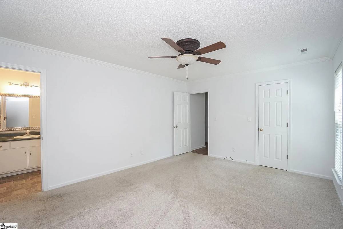 Building Photo - 106 Greenapple Way