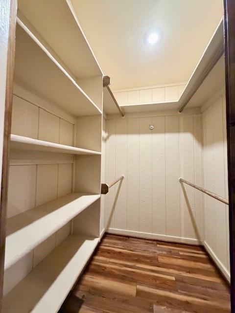 Building Photo - 520 Leisure Ln