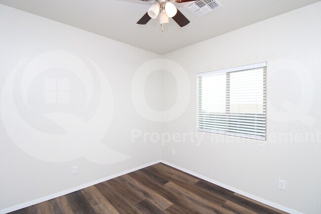Building Photo - 5629 W Montebello Way