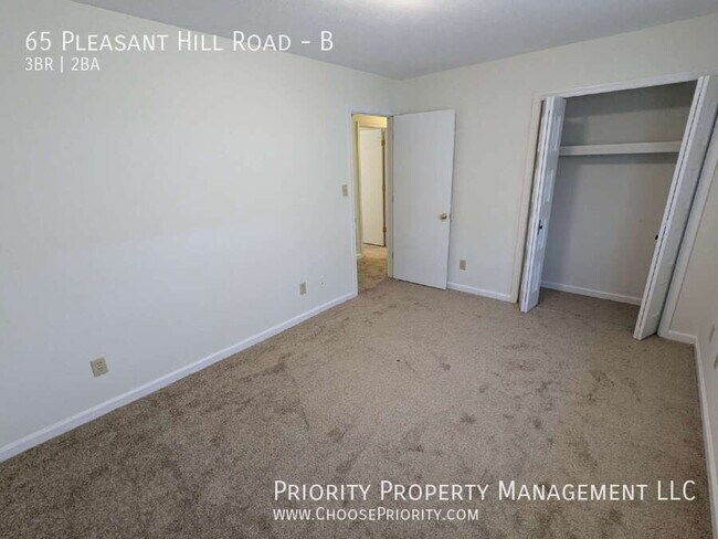 Building Photo - 65 Pleasant Hill Rd