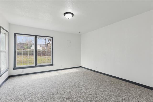 Building Photo - 3737 Bilglade Rd