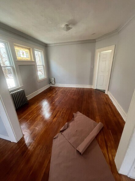 Unit 1 - 9 Dassing Ave