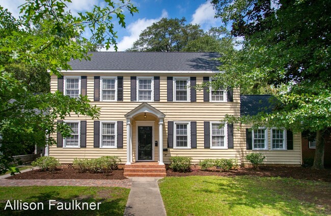 Primary Photo - 4 br, 3.5 bath House - 1303 E. Fifth St