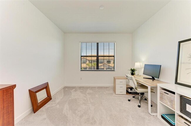 Building Photo - 15164 Sunny Day Dr