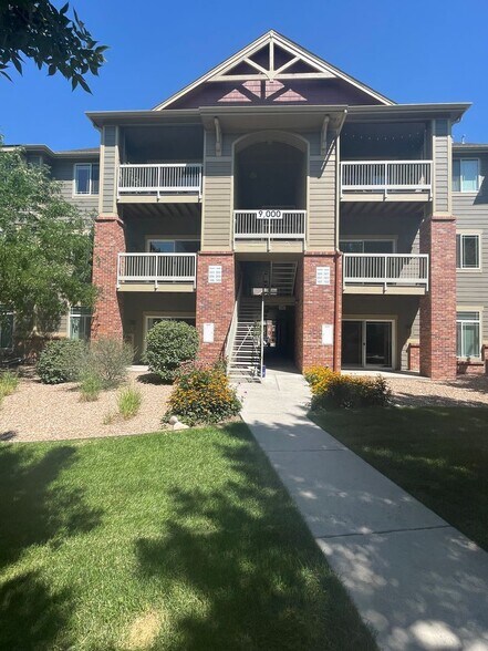 Primary Photo - 804 Summer Hawk Dr