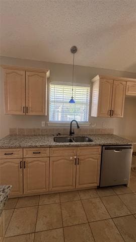 Building Photo - 7833 Lancelot Rd