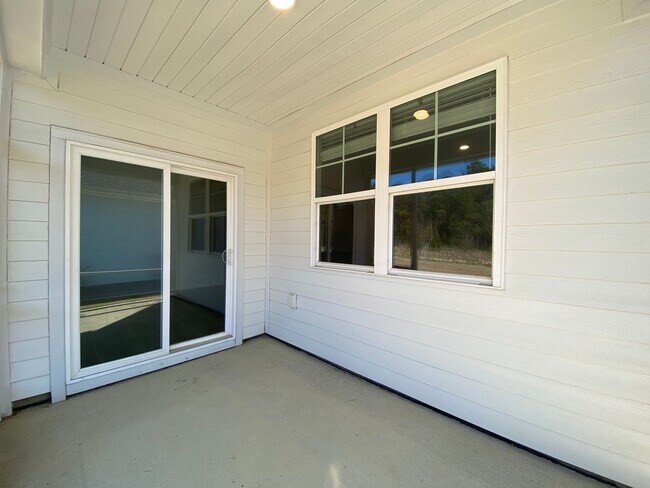 Building Photo - Brand new construction home in the desirable Brunswick Forest subdivision