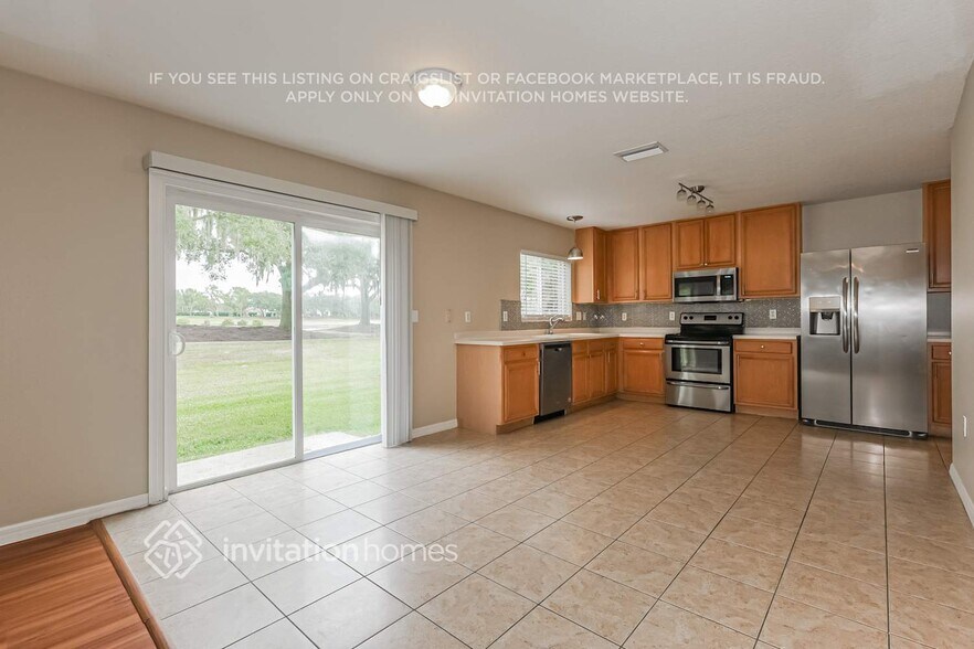 Building Photo - 6954 Lake Eaglebrooke Dr