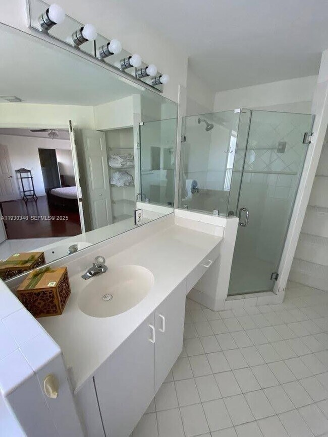 Building Photo - 6834 NW 107th Pl