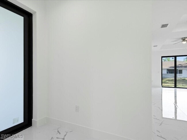 Building Photo - 5208 28th St SW