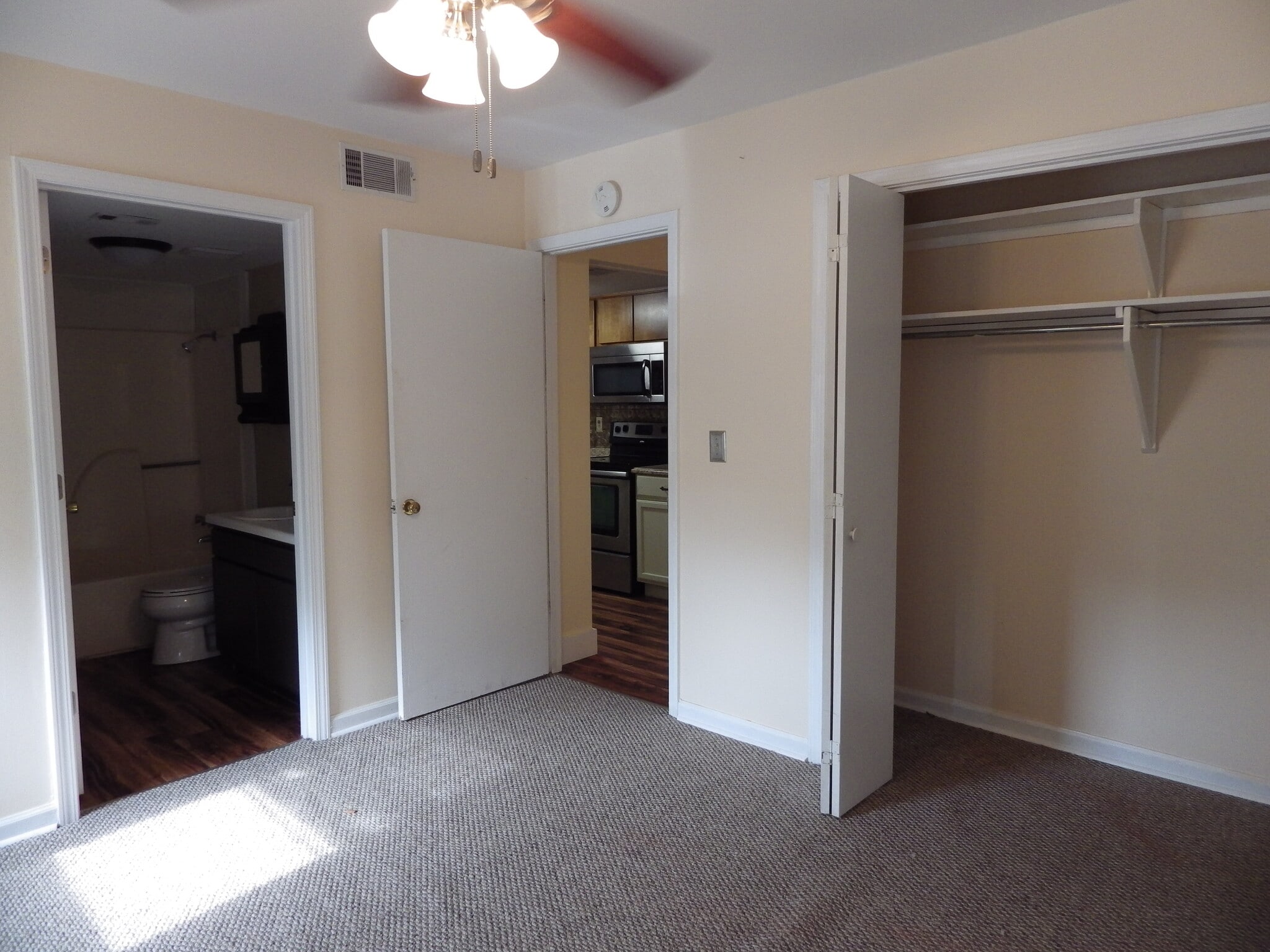 Bedroom to bathroom, kitchen - 510 E Gillespie St